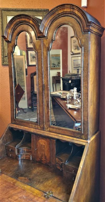 Outstanding Early 18th Century English George I Secretary