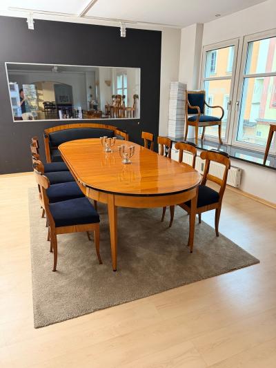 Oval Biedermeier Expandable Table Cherry Wood South Germany circa 1880