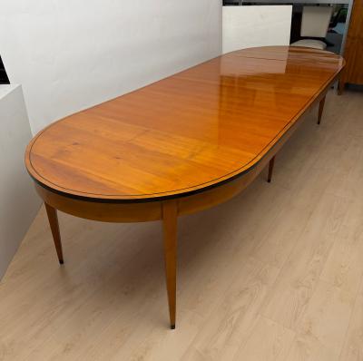 Oval Biedermeier Expandable Table Cherry Wood South Germany circa 1880