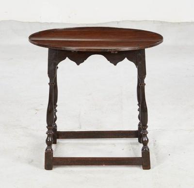 Oval Tavern Table with Silhouette Apron