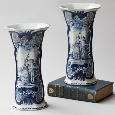 PAIR OF 18TH CENTURY OCTAGONAL DELFT VASES