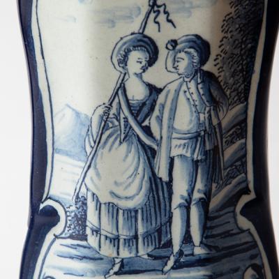 PAIR OF 18TH CENTURY OCTAGONAL DELFT VASES