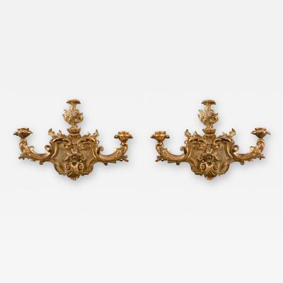 PAIR OF 18TH CENTURY VENETIAN GILTWOOD WALL SCONCES