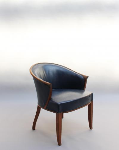 PAIR OF FINE FRENCH ART DECO WALNUT VISITOR ARMCHAIRS BY LELEU