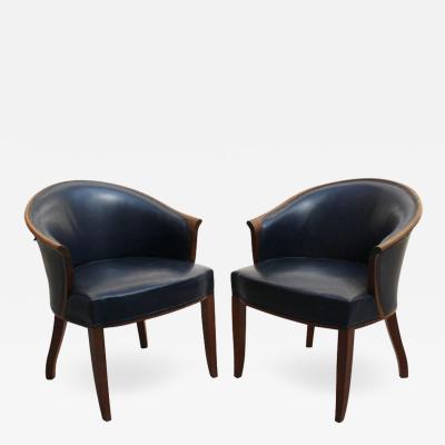 PAIR OF FINE FRENCH ART DECO WALNUT VISITOR ARMCHAIRS BY LELEU