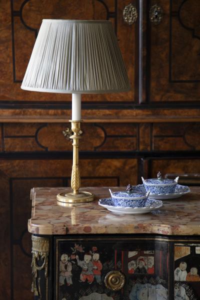 PAIR OF FINE QUALITY GILT BRONZE CANDLESTICKS CONVERTED TO TABLE LAMPS