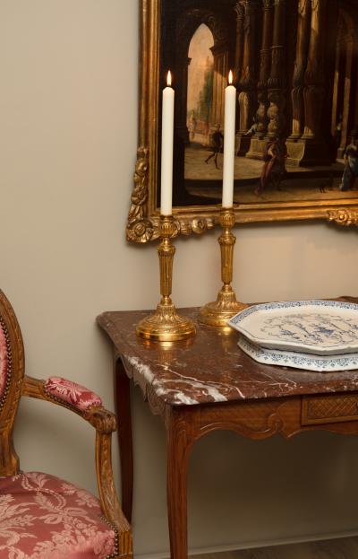PAIR OF GILT BRONZE 18TH CENTURY LOUIS XVI CANDLESTICKS