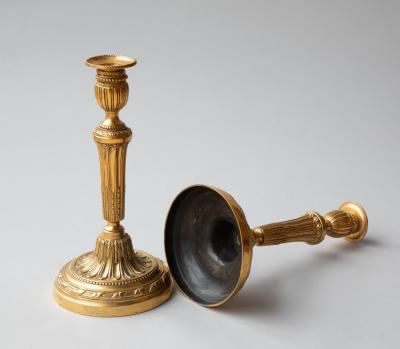 PAIR OF GILT BRONZE 18TH CENTURY LOUIS XVI CANDLESTICKS