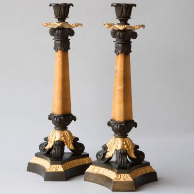 PAIR OF MARBLE PATINATED BRONZE AND GILT BRONZE CANDLESTICKS