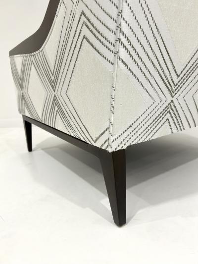 PAIR OF SCULPTURAL CHAIRS