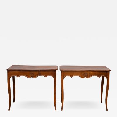 PAIR OF SMALL LOUIS XV PROVEN AL TABLES