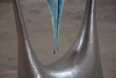 PHILIPPE HIQUILY SWINGING LADY 