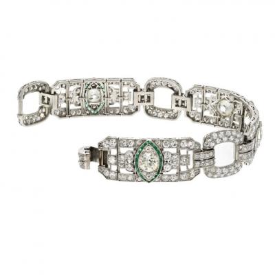 PLATINUM 16 00CTTW ART DECO DIAMOND AND GREEN EMERALD BRACELET