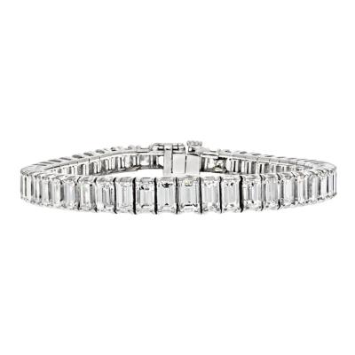 PLATINUM 18 00CTTW GRADUATING VINTAGE EMERALD CUT ONE LINE DIAMOND BRACELET