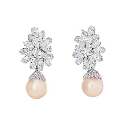 PLATINUM 26 CARATS DIAMOND CLUSTER AND PEARL DROP EARRINGS
