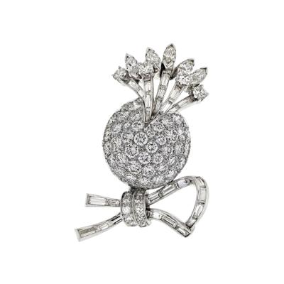 PLATINUM 5 00CTTW ESTATE DIAMOND BROOCH