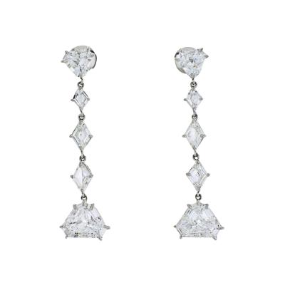 PLATINUM 6 74 CARATS DANGLING DIAMOND DROP EARRINGS