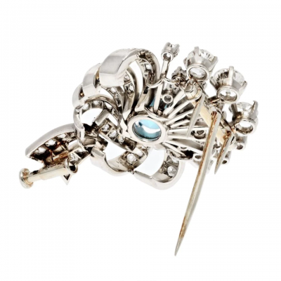 PLATINUM ART DECO MINI FLOWER DIAMOND AND AQUAMARINE BROOCH