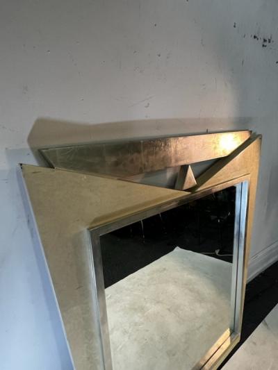 POST MODERN SCULPTURAL MIRROR