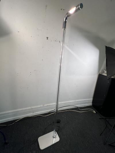 POST MODERNIST CHROME AND GLASS FLOOR LAMP
