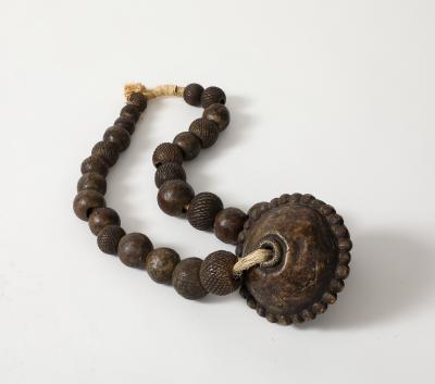 PRIMITIVE BRONZE NECKLACE