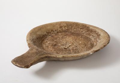 PRIMITIVE PLATE WITH HANDLE