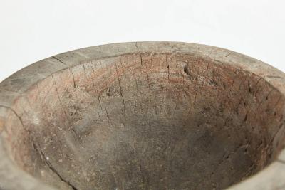 PRIMITIVE WOOD MOLD