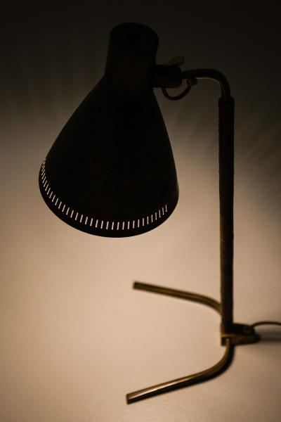 Paavo Tynell Early Table Lamp in Brass and Leather by Paavo Tynell 1950s