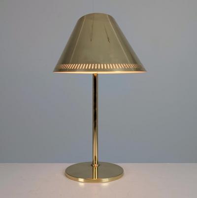 Paavo Tynell Paavo Tynell Adjustable Table Lamp Model 9227 in Full Brass Taito 1950s