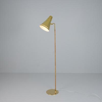 Paavo Tynell Paavo Tynell Floor Lamp Model K10 9 9628 in Full Brass Rattan Taito 1950s