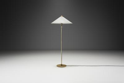 Paavo Tynell Paavo Tynell Model 5762 Floor Lamp for Taito Finland ca 1940s