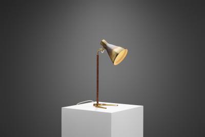 Paavo Tynell Paavo Tynell Model 9224 Horseshoe Table Lamp for Idman Oy Finland 1950s