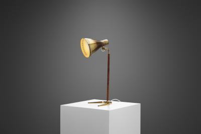 Paavo Tynell Paavo Tynell Model 9224 Horseshoe Table Lamp for Idman Oy Finland 1950s