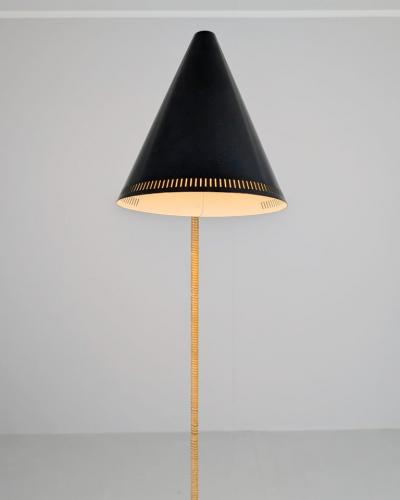Paavo Tynell Paavo Tynell Nuns Hat Floor Lamp in Black Brass and Rattan Idman 1950s