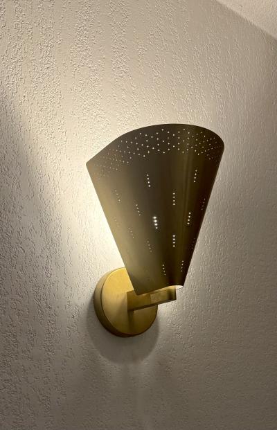 Paavo Tynell Paavo Tynell Pair of Model K8 11 Brass Wall Lamps for Taito 1950s