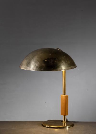 Paavo Tynell Paavo Tynell table lamp for Taito