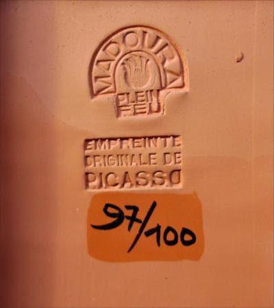 Pablo Picasso Femme au chapeau fleuri A R 521 