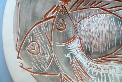 Pablo Picasso Trois poissons sur fond gris A R 396 