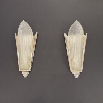 Pair Genet et Michon Style Art Deco Wall Sconces France 