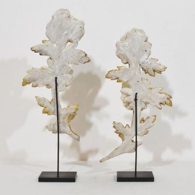 Pair Italian 18 19th Century Hand Carved Giltwood Floral Ornaments