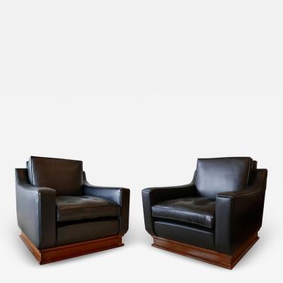 Pair Italian Modern Black Leather Club Chairs by Giovanni Alfredi