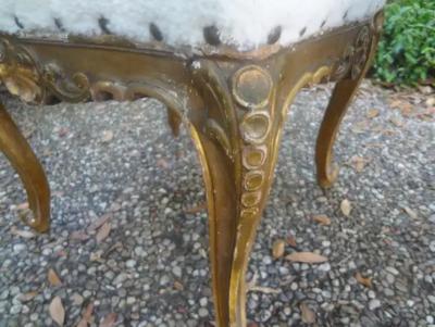 Pair Of 19th Century French Regence Style Giltwood Ottomans Or Benches