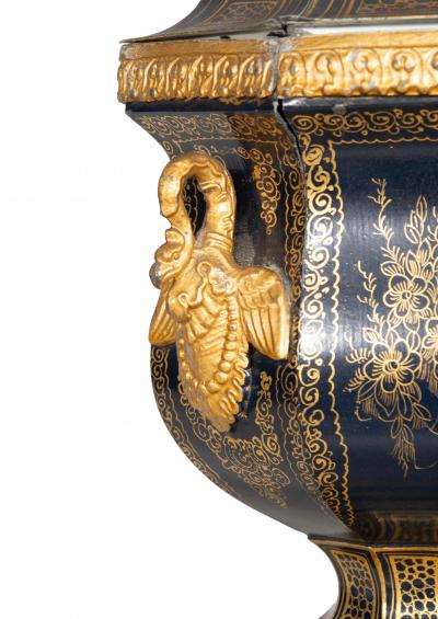 Pair Of Louis Philippe Tole Potpourri In The Chinese Export Style