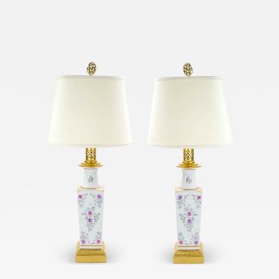 Pair Samson Hand Painted Porcelain Table Lamps With Gilt Gold Accent Wood Base