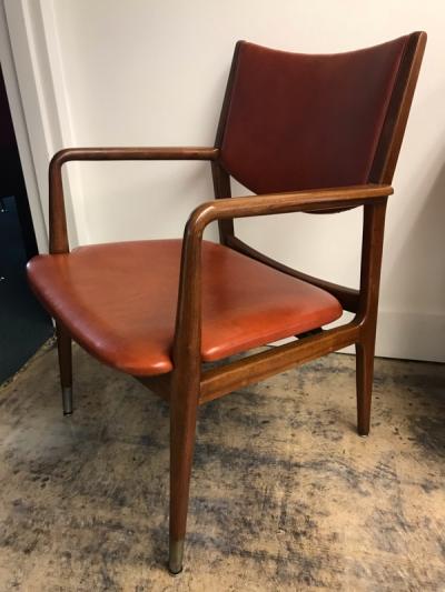 Pair armchairs by George Reinoehl for Stow Davis