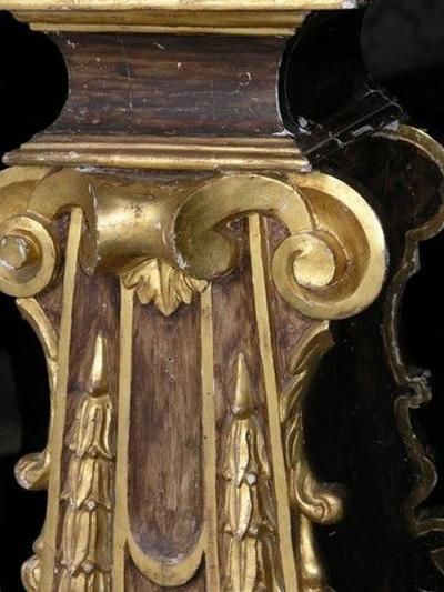 Pair of 18th Century Italian Giltwood Stands