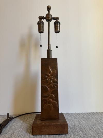 Pair of 1920s American Art and Crafts Copper Table Lamps