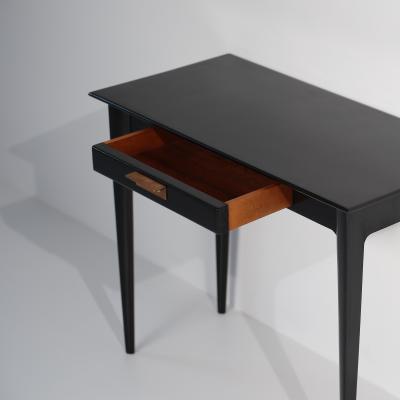 Pair of 1950s Italian Nightstands in Black Shellac Lacquer with Brass Pulls