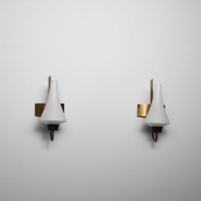 Pair of 1950s Italian Wall Sconces in Brass with Sculpted Opaline Glass Shades
