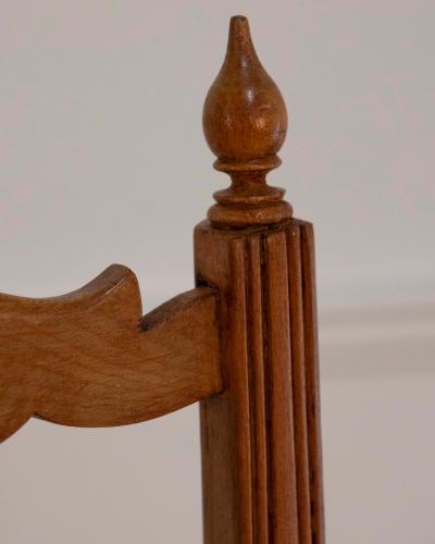 Pair of 19th Century French Proven al Nurse s Chairs in Beechwood